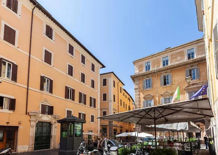 Spanish Steps Splendid Apartment